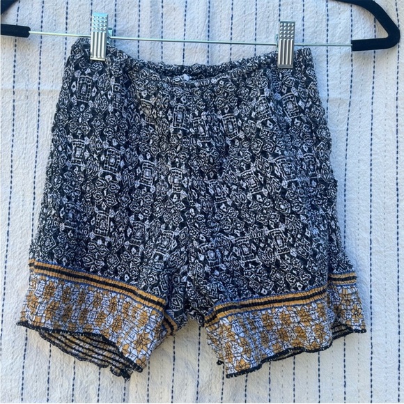 Free People Pants - Free People • Shorts